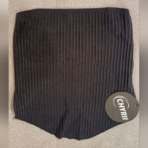Chyrii Black Crop Top